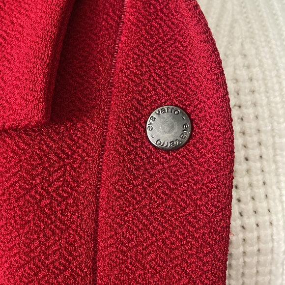 Eva Varro Snap Close Jacket - Mid-length. - Picture 6 of 11